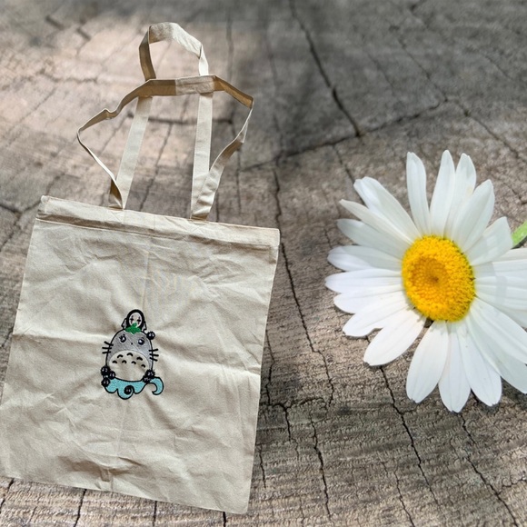 Cute kawaii style Totoro, kaonashi and susuwatari light weight 6oz tote bag - Picture 4 of 10